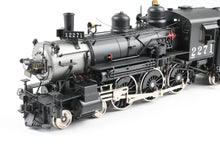 Load image into Gallery viewer, O Brass DVP - Division Point SP - Southern Pacific Lines T-1 Class 4-6-0 &quot;Ten Wheeler&quot; Factory Painted No. 2271
