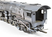 Load image into Gallery viewer, HO Brass Max Gray SP - Southern Pacific Class MT-4 4-8-2 Custom Painted and Weathered REBOXX
