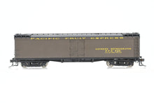 Load image into Gallery viewer, HO Brass WP Car Corp. PFE - Pacific Fruit Express Express Reefer 1940s Version Factory Painted No. 726
