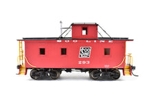 Load image into Gallery viewer, HO Brass OMI - Overland Models, Inc. Soo - Soo Line Shorty Wood Sheath Caboose FP No. 293
