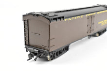 Load image into Gallery viewer, HO Brass WP Car Corp. PFE - Pacific Fruit Express Express Reefer Factory Painted No. 772
