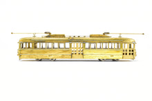 Load image into Gallery viewer, HO Brass Suydam PE - Pacific Electric Double End PCC Car - Unpowered Trailer
