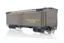 Load image into Gallery viewer, HO Brass WP Car Corp. PFE - Pacific Fruit Express Express Reefer 1940s Version Factory Painted No. 726
