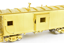 Load image into Gallery viewer, HO Brass OMI - Overland Models, Inc. D&amp;H - Delaware &amp; Hudson Bay Window Caboose #35816 (Ex. C 371-380)
