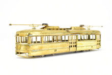 Load image into Gallery viewer, HO Brass Suydam PE - Pacific Electric Double End PCC Car - Unpowered Trailer
