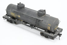 Load image into Gallery viewer, O Brass U.S. Hobbies Various Roads UTLX - Union Tank Lines 8,000 Gallon Double-Dome Tank Car Custom Painted &amp; Weathered No. 91053
