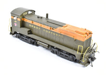 Load image into Gallery viewer, HO Brass Hallmark Models GN - Great Northern Baldwin VO-1000 Diesel Switcher CP Wrong Box
