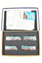 Load image into Gallery viewer, HO Plastic ConCor CNS&amp;M - North Shore Line &quot;Electroliner&quot; 4-Car Set
