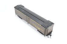 Load image into Gallery viewer, HO Brass WP Car Corp. PFE - Pacific Fruit Express Express Reefer 1940s Version Factory Painted No. 726

