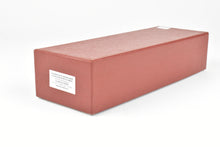 Load image into Gallery viewer, HO Brass WP Car Corp. PFE - Pacific Fruit Express Express Reefer Factory Painted No. 772
