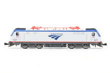 Load image into Gallery viewer, N Kato 106-8001 Amtrak Siemens ACS-64 No. 621 LOCOMOTIVE ONLY No Original Box
