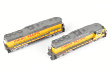 Load image into Gallery viewer, HO Brass Oriental Limited UP - Union Pacific EMD GP30/GP30B 2250HP Each &quot;B&quot; Unit W/Steam Generator FP
