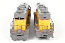 Load image into Gallery viewer, HO Brass Oriental Limited UP - Union Pacific EMD GP30/GP30B 2250HP Each &quot;B&quot; Unit W/Steam Generator FP
