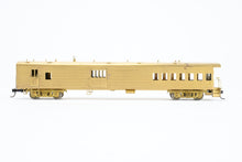 Load image into Gallery viewer, HO Brass NPP - Nickel Plate Products MILW - Milwaukee Road "Hiawatha" Branchline Baggage/RPO Coach
