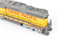 Load image into Gallery viewer, HO Brass Oriental Limited UP - Union Pacific EMD GP30/GP30B 2250HP Each &quot;B&quot; Unit W/Steam Generator FP
