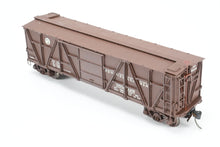 Load image into Gallery viewer, HO Brass NJ Custom Brass PRR - Pennsylvania Railroad X-23 Wood Boxcar Custom Painted No. 562128
