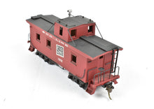 Load image into Gallery viewer, HO Brass NPP - Nickel Plate Products Soo Line Caboose Custom Painted
