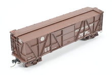 Load image into Gallery viewer, HO Brass NJ Custom Brass PRR - Pennsylvania Railroad X-23 Wood Boxcar Custom Painted No. 562128
