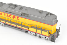 Load image into Gallery viewer, HO Brass Oriental Limited UP - Union Pacific EMD GP30/GP30B 2250HP Each &quot;B&quot; Unit W/Steam Generator FP
