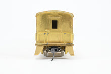 Load image into Gallery viewer, HO Brass NPP - Nickel Plate Products MILW - Milwaukee Road "Hiawatha" Branchline Baggage/RPO Coach
