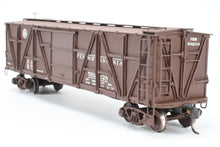 Load image into Gallery viewer, HO Brass NJ Custom Brass PRR - Pennsylvania Railroad X-23 Wood Boxcar Custom Painted No. 562128
