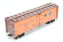 Load image into Gallery viewer, O Brass PSC - Precision Scale Co. PFE - Pacific Fruit Express 40’ Steel Reefer with Wood Roof Walk Circa 1945 CP No. 45683
