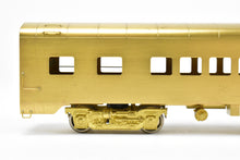 Load image into Gallery viewer, HO Brass Oriental Limited NP - Northern Pacific North Coast Limited 56-Seat Coach #500 w/o Skirts

