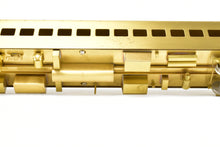 Load image into Gallery viewer, HO Brass Oriental Limited NP - Northern Pacific North Coast Limited 56-Seat Coach #500 w/o Skirts
