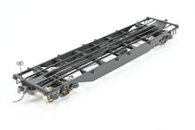 Load image into Gallery viewer, HO Brass Cascade Models NP - Northern Pacific Flat Car Nos. 200100-200274 w/o Decking Custom Painted Unlettered
