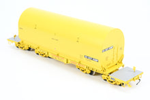 Load image into Gallery viewer, HO Brass CON OMI - Overland Models, Inc. UP - Union Pacific NASA Shuttle Solid Rocket Motor Rail Car Factory Painted No. 50010
