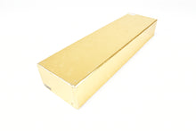 Load image into Gallery viewer, HO Brass Oriental Limited NP - Northern Pacific North Coast Limited 56-Seat Coach #500 w/o Skirts
