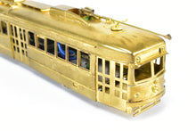 Load image into Gallery viewer, HO Brass Suydam PE - Pacific Electric Double End PCC Car
