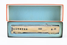 Load image into Gallery viewer, HO Brass NPP - Nickel Plate Products MILW - Milwaukee Road "Hiawatha" Branchline Baggage/RPO Coach

