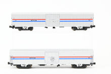 Load image into Gallery viewer, N Kato 106-3503 Amtrak Material Handling Car 2-Pack Phase III Set C-1 Nos. 1524 and 1547
