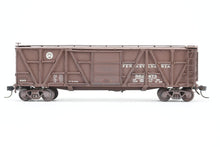 Load image into Gallery viewer, HO Brass NJ Custom Brass PRR - Pennsylvania Railroad X-23 Wood Boxcar Custom Painted No. 562473
