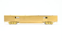 Load image into Gallery viewer, HO Brass NPP - Nickel Plate Products MILW - Milwaukee Road Hiawatha Baggage Express Car
