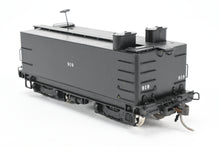 Load image into Gallery viewer, HO Brass W&amp;R Enterprises NP - Northern Pacific Auxiliary Tender with High Water Hatch Factory Painted No. 919
