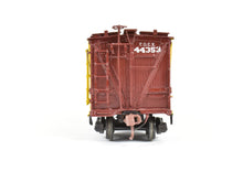 Load image into Gallery viewer, HO Brass CON PSC - Precision Scale Co.  PRR- Pennsylvania Railroad Clas R7 Composite Refrigerator Car CP FGEX - Fruit Growers Express
