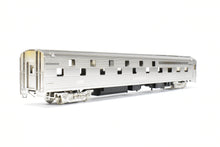 Load image into Gallery viewer, HO Brass Oriental Limited NP - Northern Pacific North Coast Limited Slumbercoach #325
