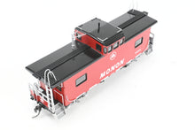 Load image into Gallery viewer, HO Brass OMI - Overland Models, Inc. CIL - Monon Quasi-Cupola Steel Caboose FP No. 81526
