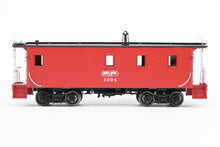 Load image into Gallery viewer, HO Brass CON OMI - Overland Models, Inc. CNS&amp;M - North Shore Line Wood Caboose w/o Cupola Factory Painted No. 1004

