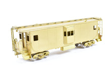 Load image into Gallery viewer, HO Brass Oriental Limited GN - Great Northern Bay Window Caboose
