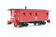Load image into Gallery viewer, HO Brass CON OMI - Overland Models, Inc. CNS&amp;M - North Shore Line Wood Caboose w/o Cupola Factory Painted No. 1004
