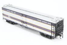 Load image into Gallery viewer, O Brass Sunset Models Third Rail ACL - Atlantic Coast Line REA - Railway Express Agency 54' Reefer Factory Painted No. 3000
