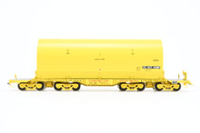 Load image into Gallery viewer, HO Brass CON OMI - Overland Models, Inc. UP - Union Pacific NASA Shuttle Solid Rocket Motor Rail Car Factory Painted No. 50028
