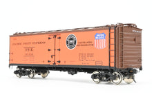 Load image into Gallery viewer, O Brass PSC - Precision Scale Co. PFE - Pacific Fruit Express 40’ R-30-21 Wood Refrigerator Car FP No. 65150
