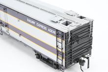 Load image into Gallery viewer, O Brass Sunset Models Third Rail ACL - Atlantic Coast Line REA - Railway Express Agency 54' Reefer Factory Painted No. 3000
