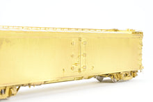Load image into Gallery viewer, HO Brass WP Car Corp. PFE - Pacific Fruit Express Express Reefer 1950s Version
