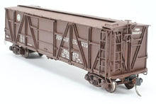 Load image into Gallery viewer, HO Brass NJ Custom Brass PRR - Pennsylvania Railroad X-23 Wood Boxcar Custom Painted No. 562473
