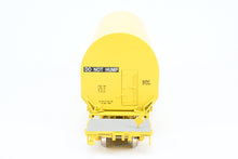 Load image into Gallery viewer, HO Brass CON OMI - Overland Models, Inc. UP - Union Pacific NASA Shuttle Solid Rocket Motor Rail Car Factory Painted No. 50028
